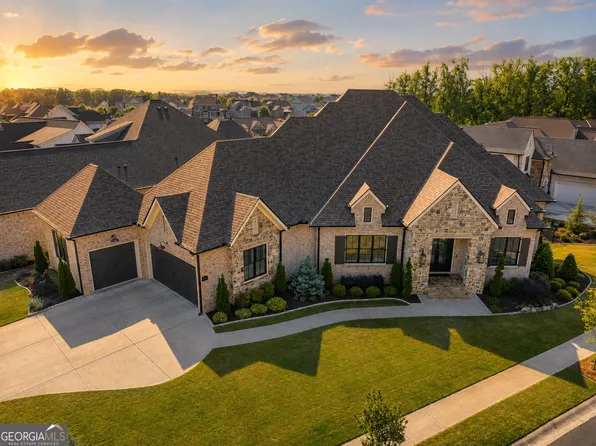 2825 Cork St, Braselton, GA 30517