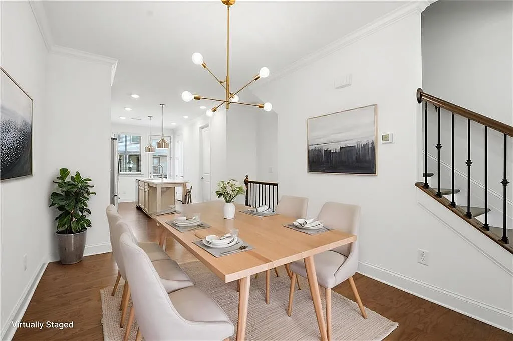 3 bed, 3.5 bath, 1680 sqft, $3,200 — Photo 3