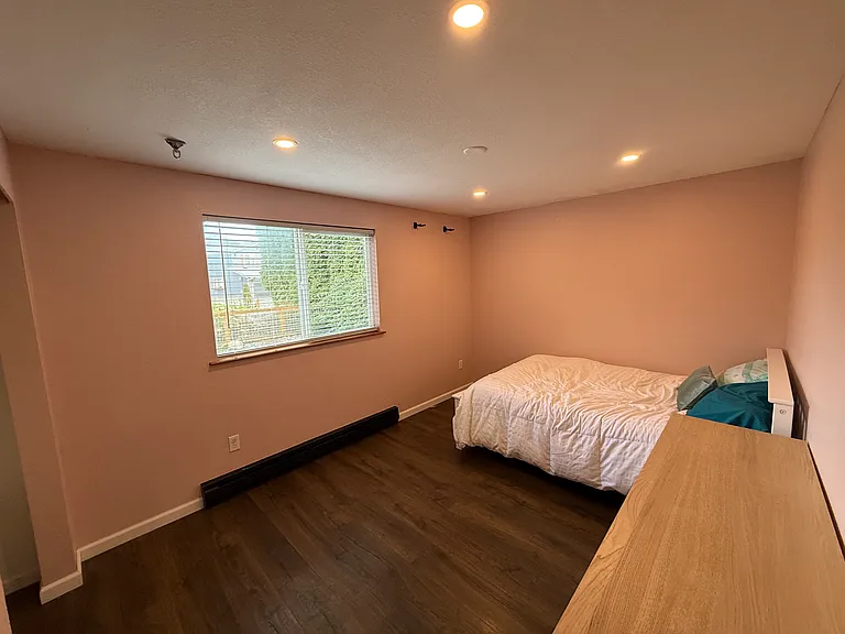 2185 Robyn Dr — Photo 14