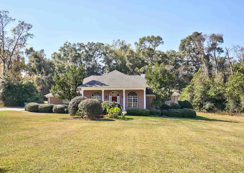 1st image of 1912 Vineyard Way