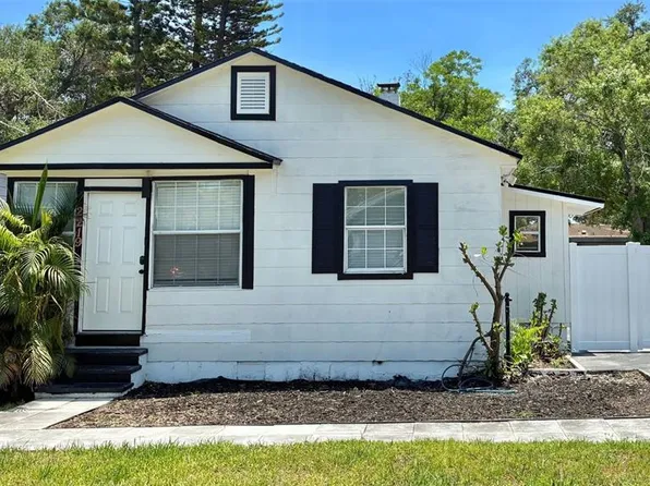 2219 Thrace St, Tampa, FL 33605