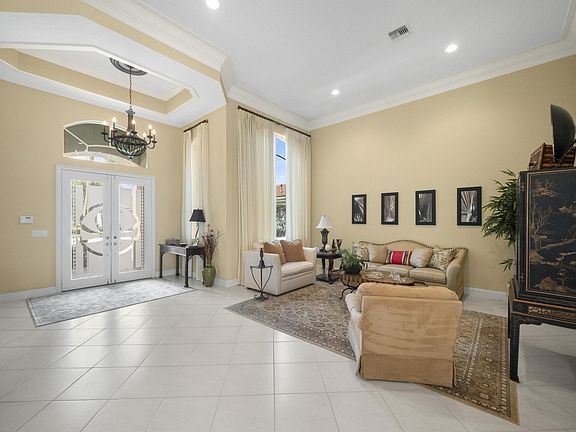 2nd image of 261 Isle Way