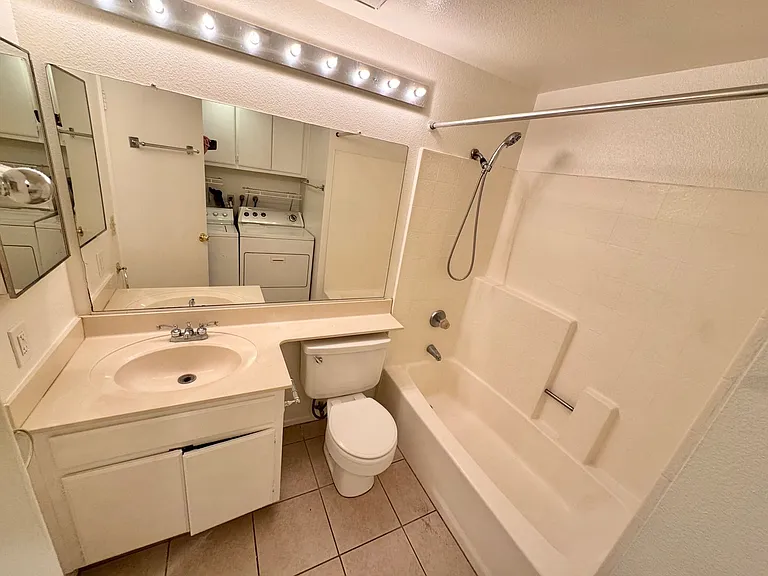 10411 Garden Grove Blvd #12 — Photo 11