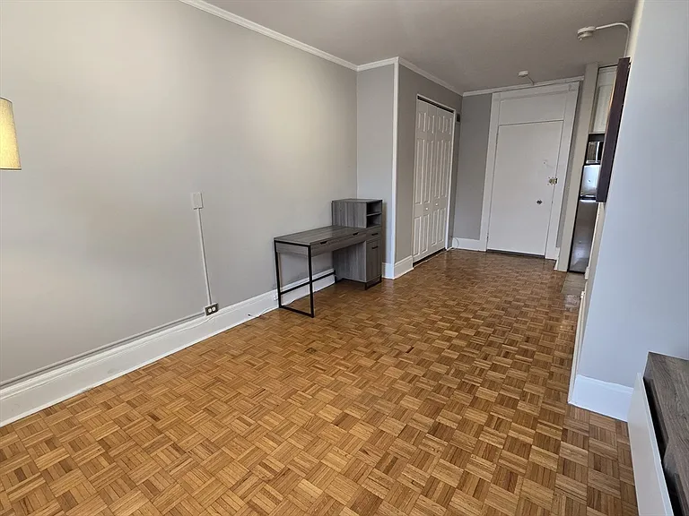 21 Beacon St #10C — Photo 23