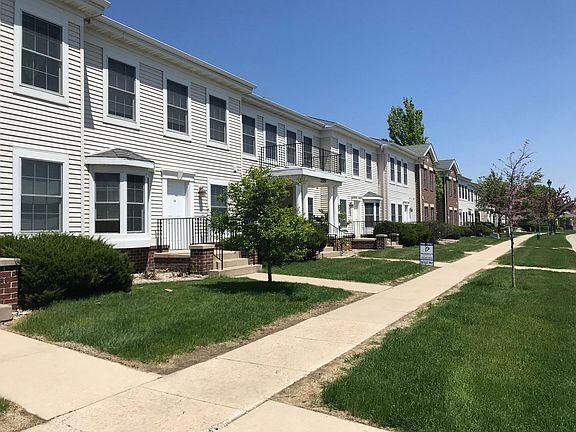 2nd image of 2519 Bristol Dr Unit 202