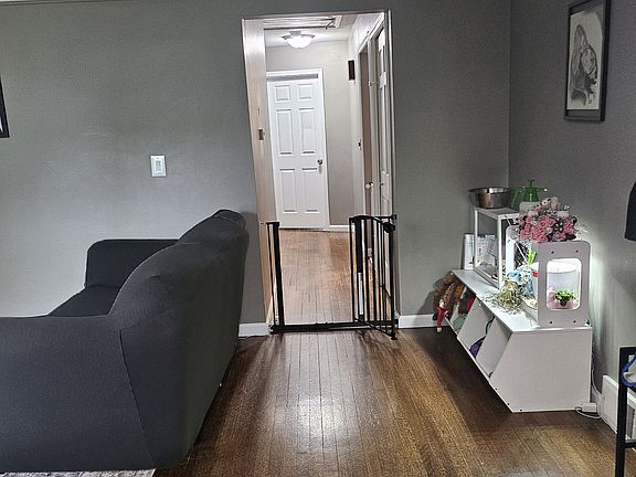 4th image of 15222 Oconnor Ave