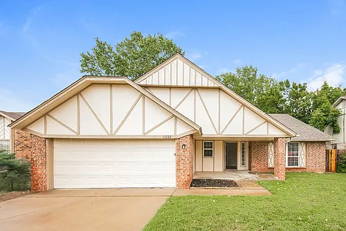 11032 N Eagle Ln Photo 1