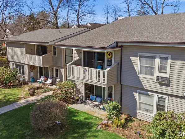 163 Sheraton Lane #163, Norwich, CT 06360