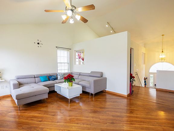 3rd image of 145 Tula Cir