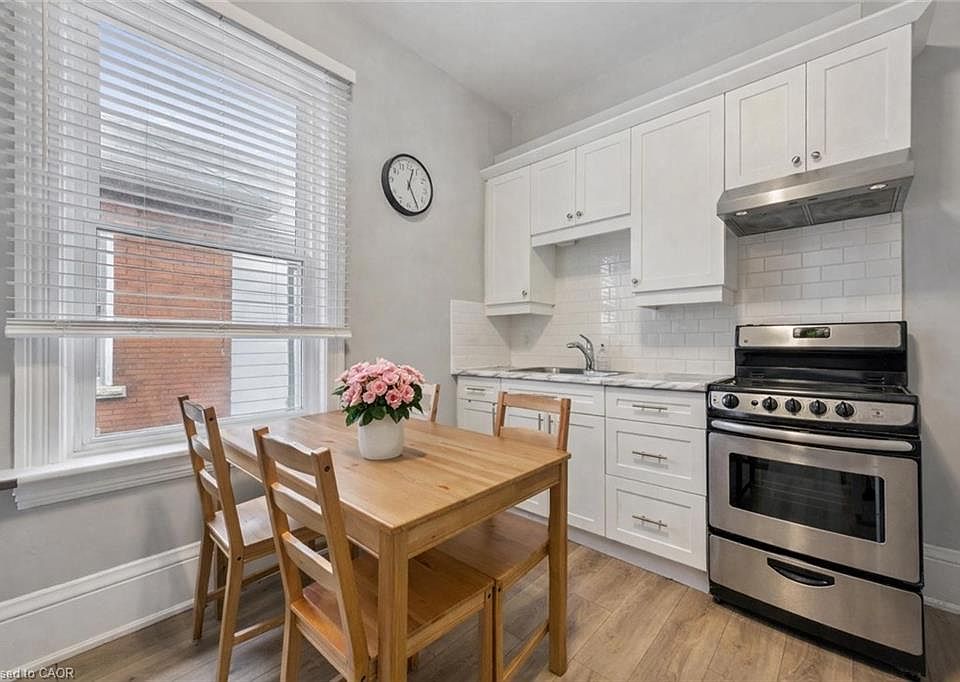 1st image of 29 Crimea St