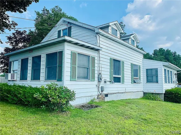 1374 State Route 104a, Sterling, NY 13156