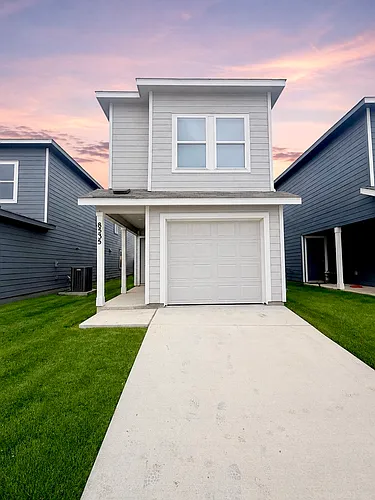 8535 Green Bliss Photo 1