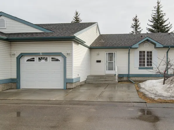 308 Jackson Rd NW #5, Edmonton, AB T6L 6W1