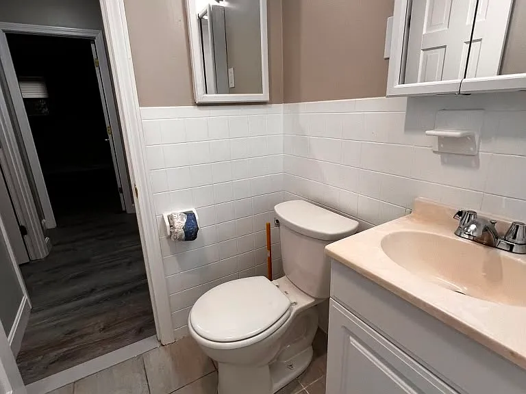 262 Grove St #9 — Photo 15
