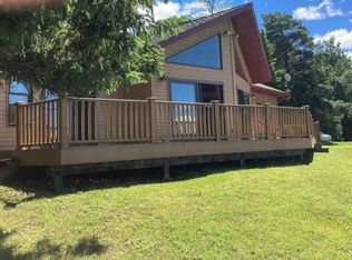 10247 E Shore Rd, Marenisco, MI 49947