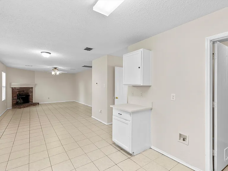 3104 Westview Dr — Photo 9