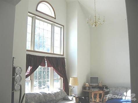 R11476 River Rd - Living Room Window