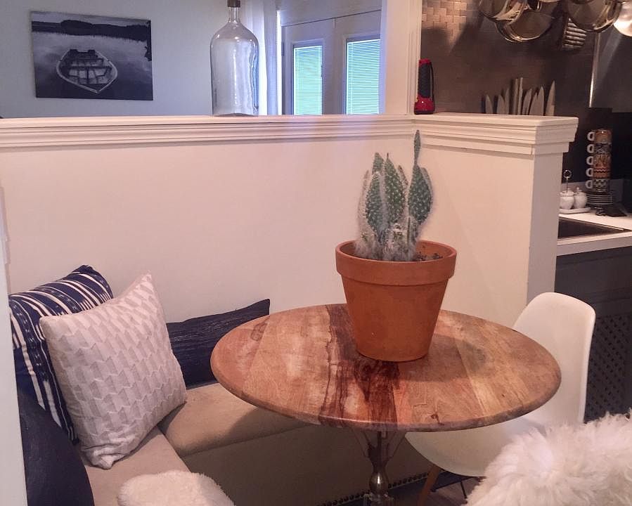 Breakfast Nook