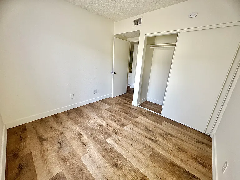 11058 Cantlay St #2 — Photo 13