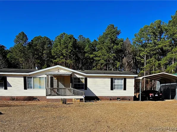 2156 Maxton St, Autryville, NC 28318