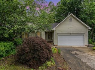 6 Waconda Ct, Durham, NC 27713