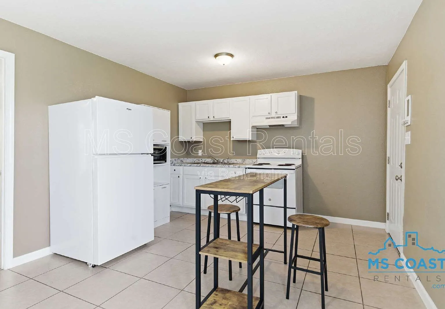 1 bed, 1.0 bath, 600 sqft, $849 — Photo 3