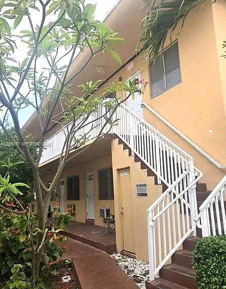 7720 Harding Ave #9 — Photo 10