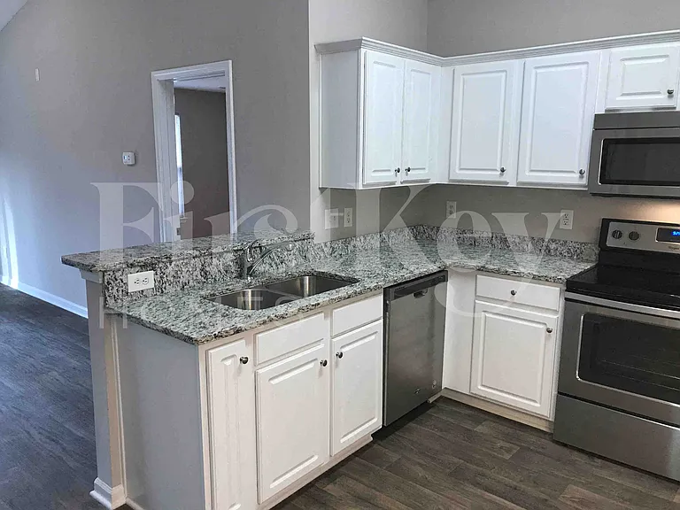 2024 Summit Ridge Ln — Photo 5