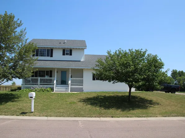 110 Shire Rd N, Watkins, MN 55389