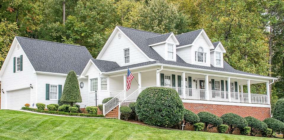 1st image of 1955 Lenox Dr NW
