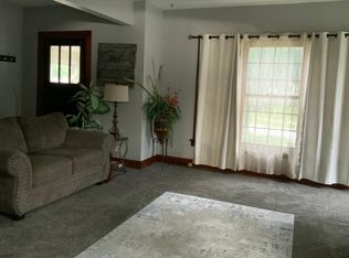 946 Oakland Ave, Waukesha, WI 53186