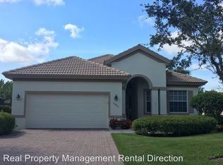 11861 Bramble Cove Dr, Fort Myers, FL 33905