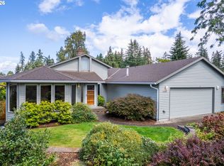 15615 NW Ridgetop Ln, Beaverton, OR 97006