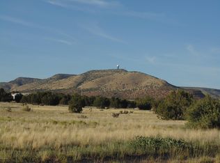 27525 W Fort Rock Rd, Seligman, AZ 86337