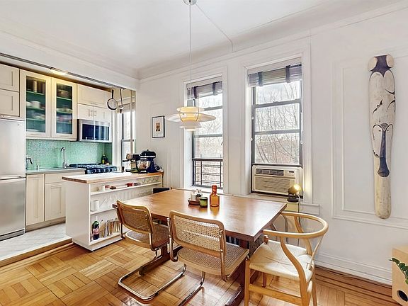 4th image of 333 4th St APT 5J