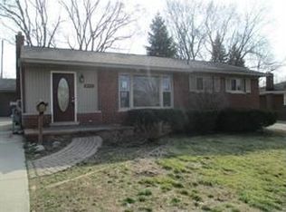 1095 Coleman St, Ypsilanti, MI