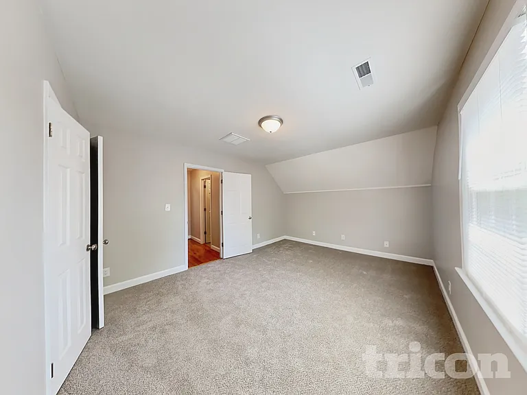 3200 Oliver Dr — Photo 11