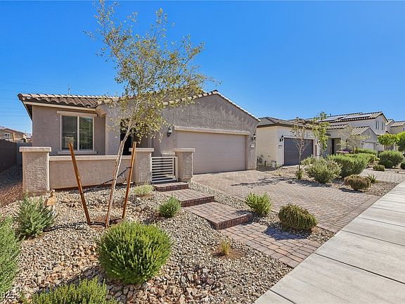 5th image of 2552 Dollison Ave