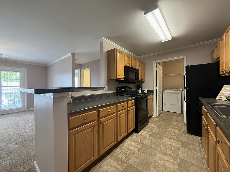 Brookwood Terrace Apartments — Photo 30