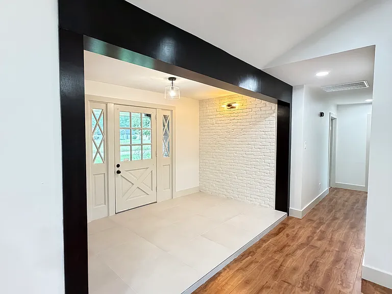 7007 Pine Grove Dr — Photo 1
