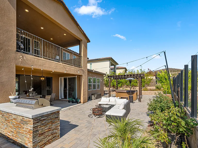 18980 Lauren Ln — Photo 76