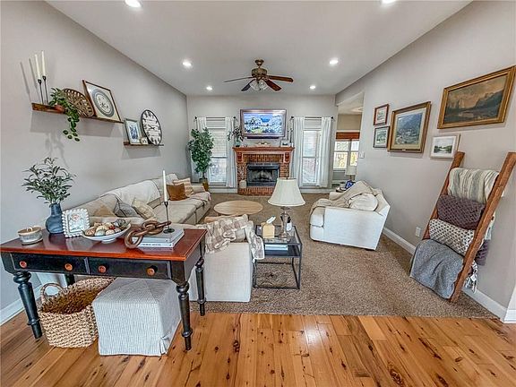 4th image of 9962 Brandy Ct