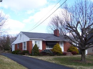 765 Chestnut Dr, Harrisonburg, VA 22801