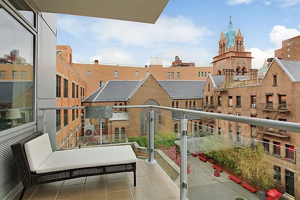 Sold by Corcoran | media 11