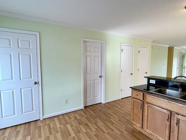 616 Capstone Dr #1 — Photo 7