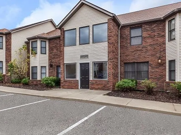 Walnut Springs, 3296 S Walnut Springs Dr, Bloomington, IN 47401