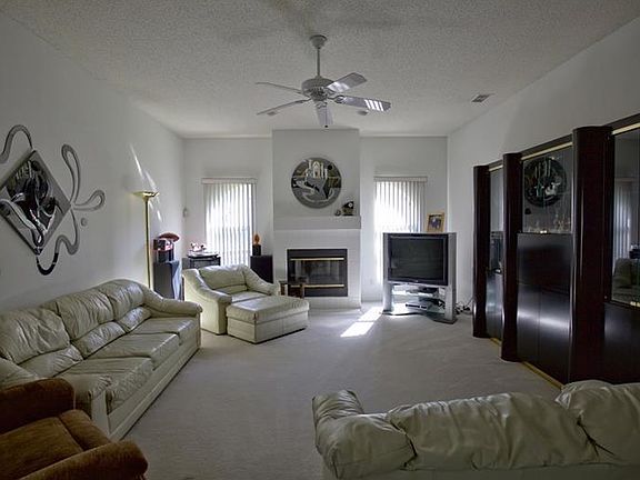 5th image of 2202 Blossomwood Dr