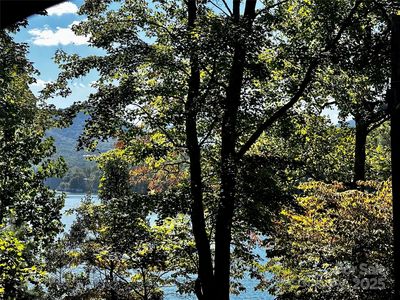 302 Ridge Rd, Lake Lure, NC, 28746