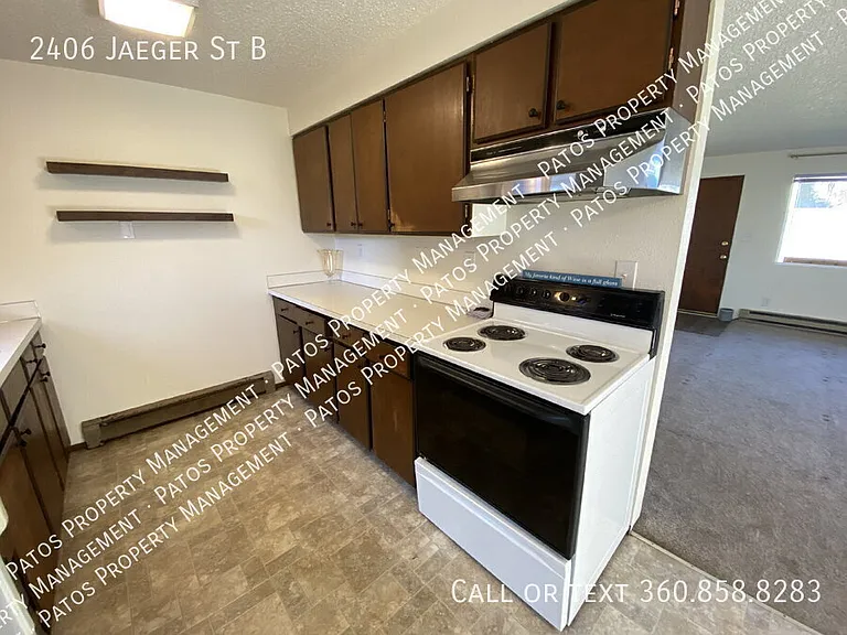 2406 Jaeger St #B — Photo 6