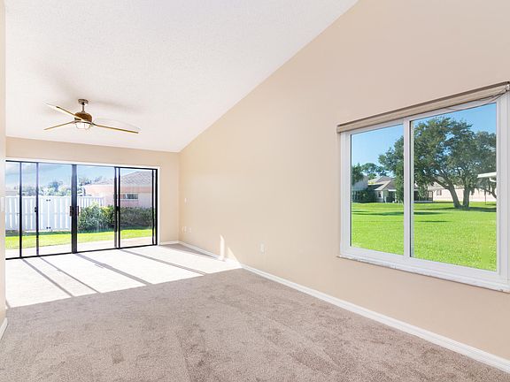 4th image of 145 Plover Ln #1-30